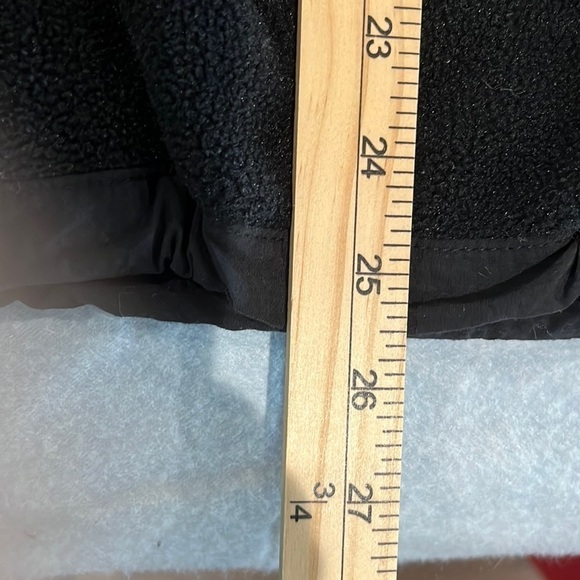 Children’s XL North face jacket - Picture 8 of 8